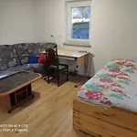 Small House In Beautiful Carinthia פיסטריץ אים רוזנטל