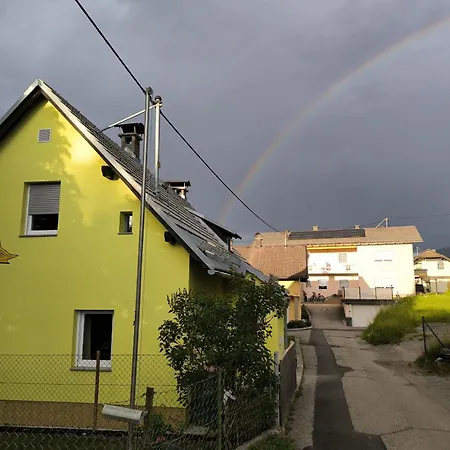 Small House In Beautiful Carinthia Feistritz im Rosental