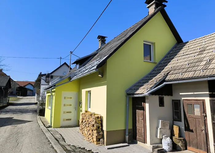 Small House In Beautiful Carinthia Vakantiehuis Feistritz im Rosental